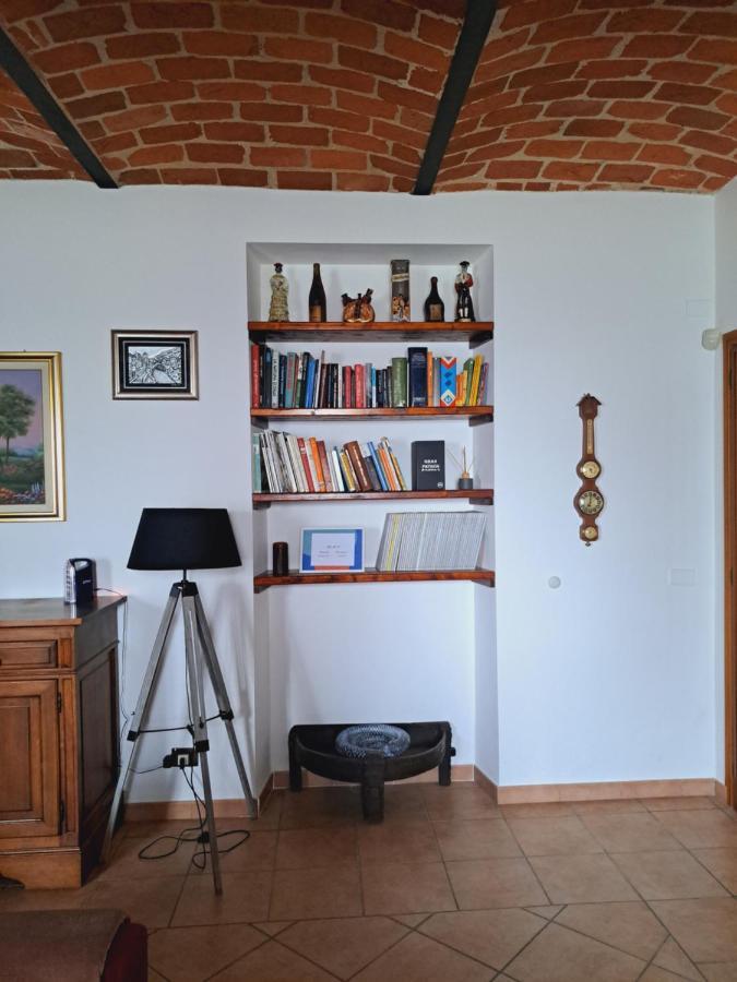 Casa Maya San Martino Alfieri Exterior foto