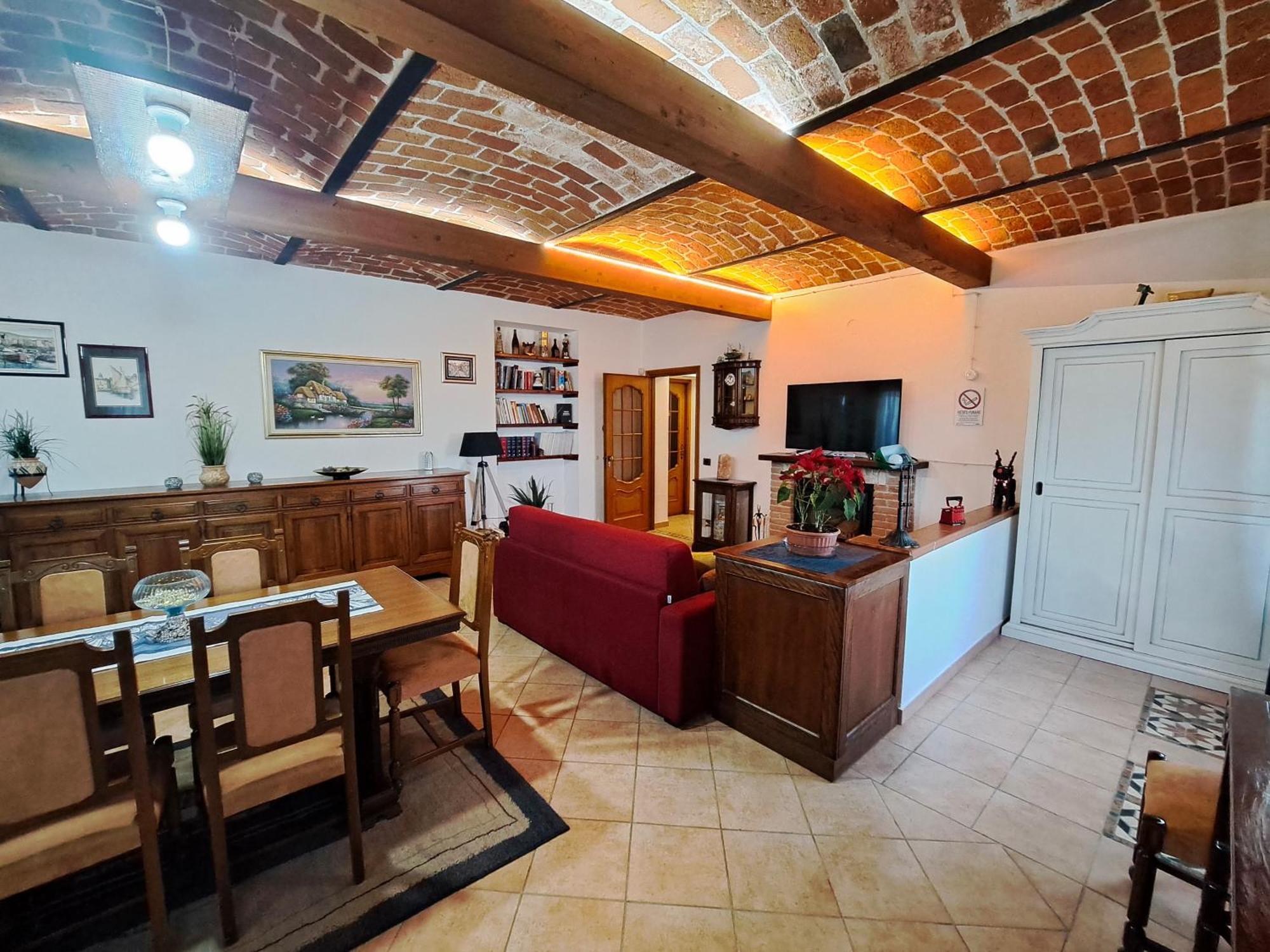 Casa Maya San Martino Alfieri Exterior foto